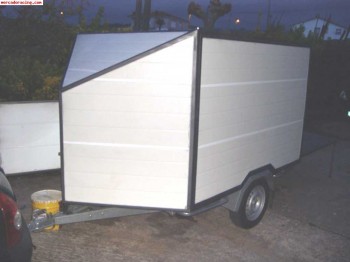 Vendo remolque carrozado para 2 kart