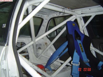 Compro coche para circuito no mas de 1500e zona pais vasco