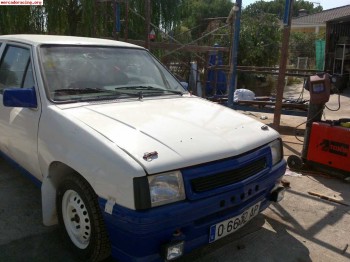 Se compra coche con barras