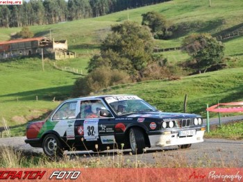 Busco coche de competicion barato 