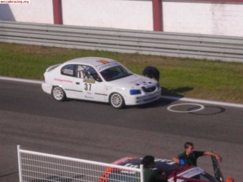 Hyundai accent cup fase ii  muy económico