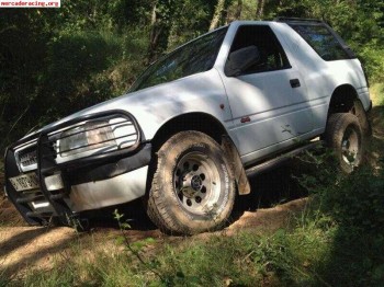 Opel frontera sport 2.0i gasolina