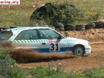 Compro para circuito, unos 3000 € (no importa estado)