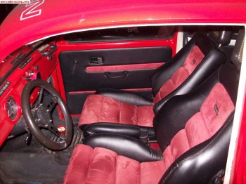 Busco coche rally para iniciarme. entrego escarabajo del 74 