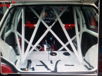 Compro carrocería de saxo o 106 con barras