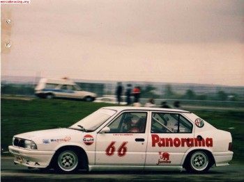 Compro alfa 33 de correr primera serie