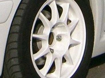 Compro llantas braid 15  para peugeot