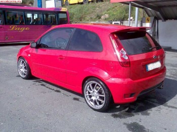 Compro llantas con tornilleria 4x108