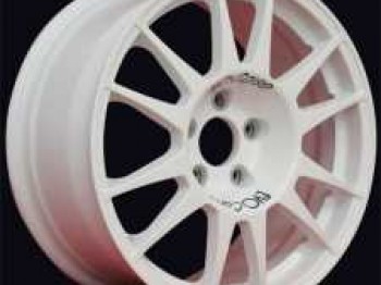 Busco estas llantas o parecidas