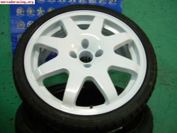 Compro slicks y llantas en 15 o 16 o 17 