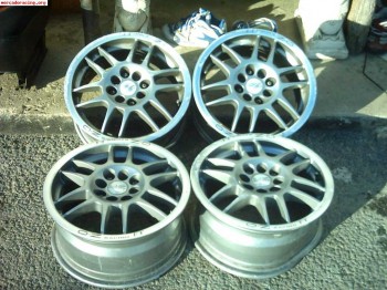 Busco llantas para saxo en 14 o 15.urgente!!!!