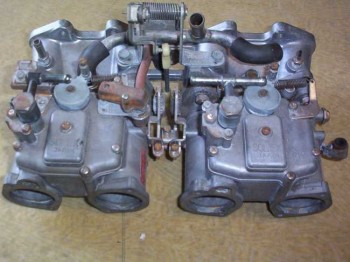 Compro carburacion y aletin del. der de 205 rallye