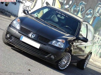 Compro carroceria clio 2 