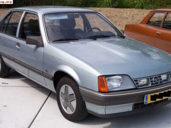 Busco piezas de opel rekord 2.3 turbo diesel