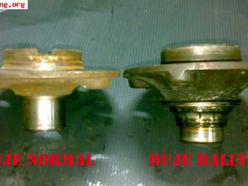 Bujes delanteros 205 rallye