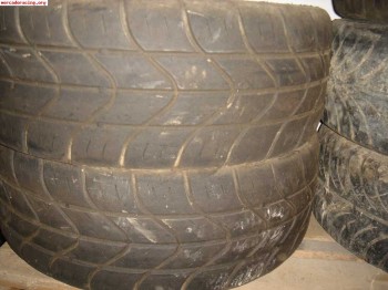 Como llantas oz crono y slicks pirelli