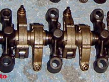 Busco balancines a rodillos (rodamientos)  motor tu