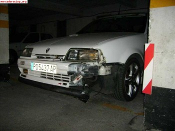 Busco piezas renault 19 16v