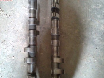 Se buscan arboles de levas para clio williams