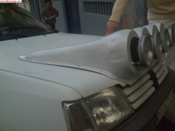 Se vende parrilla con focos universal