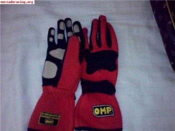 Busco equipacion completa piloto mas casco y hans 