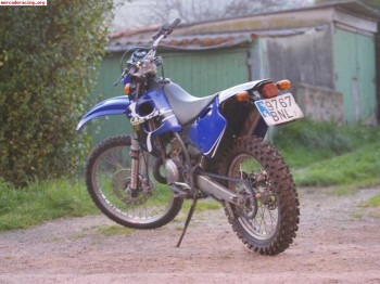 Compro moto de cross de 2 tiempos