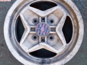 Se compran llantas en 13 4x98 