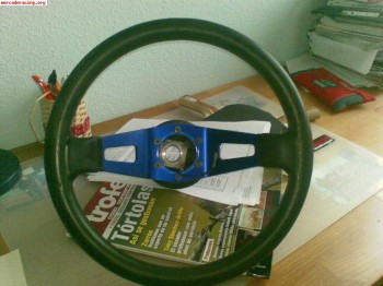 Compro volante omp desplazado mas piña para golf 3