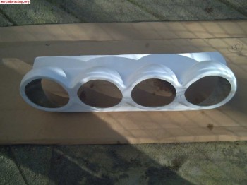 Compro parrilla de faros saxo o 106 fase 2