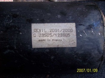 Necesitaria cola de escape grupo a saxo