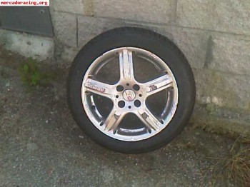 Compro llantas lancia en 14  o 15  economicas no importa est