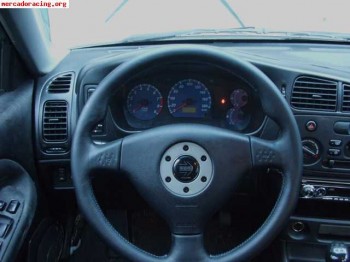 Compro volante mitsubishi lancer evo vi