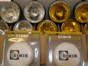 Faros tipo cibie oscar en niebla y en largo alcance.