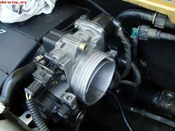 Compro mariposa d admision de saxo vts 16v fase 1