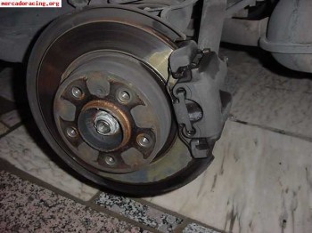 Se compran frenos delanteros y traseros de ford escort rs200