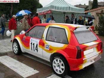 Busco juego de piezas de anclaje del aleron de un ax gt