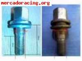 Compro tornillos de rueda peugeot 205 gti.