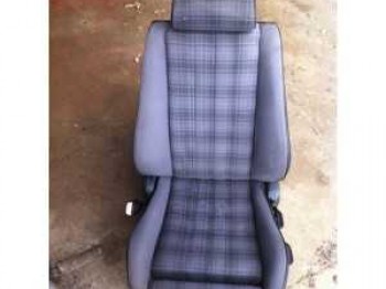 Compro asientos sport o recaro para bmw e30
