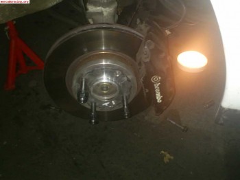 Compro pinzas brembo 4 pistones i adaptadores