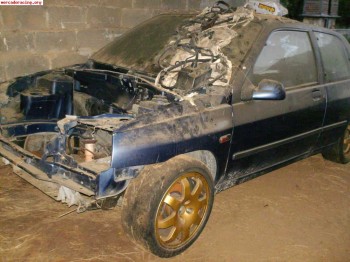 Compro.necesito motor/piezas para renault 19 16v