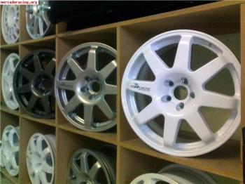 Busco llantas grupo a / pts para psa