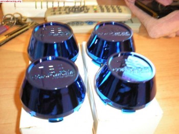 Busco compro tapas llantas compomotive