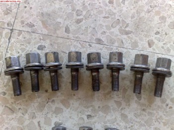 Compro tornillos para llantas de saxo vts