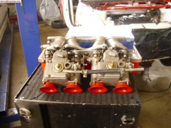 Culata con carburadores de 205 rally