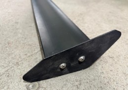 Alerón de competición de aluminio.