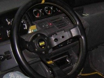 Compro volante de cuero