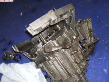 Compro caja de cambios de fiat punto hgt 1.800 16 valvulas o