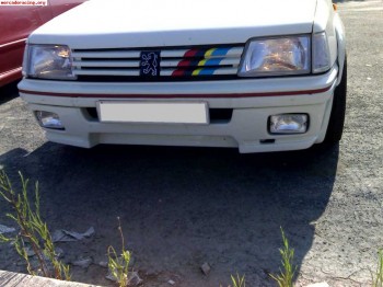 Compro defensa de peugeot 205