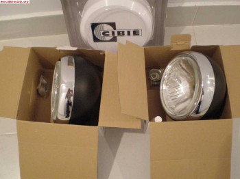 Busco faros largo alcance y barras de torretas de fiat uno.