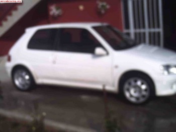 Busco material de 205 gti